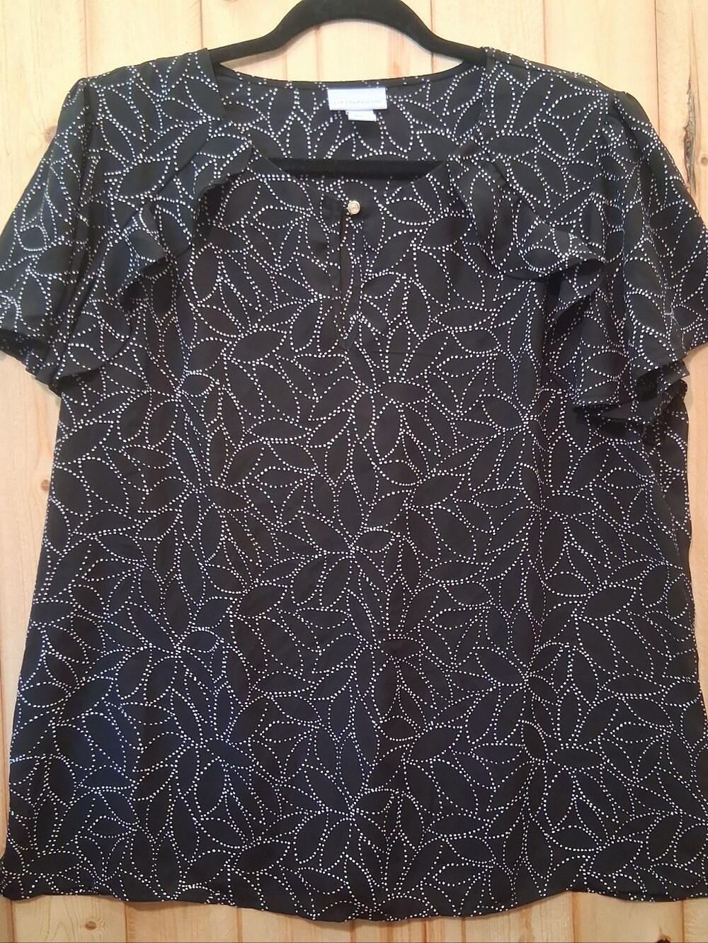 Liz Claiborne Black Blouse with White Leaf Dot Pattern and Ruffled Sleeves
